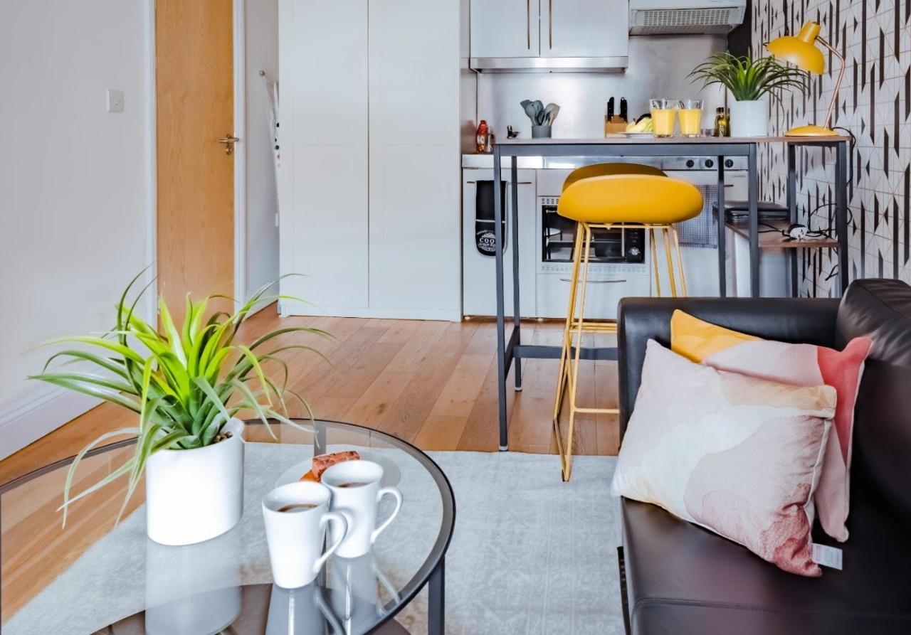 كامبريدج Classic Studio Apartment المظهر الخارجي الصورة